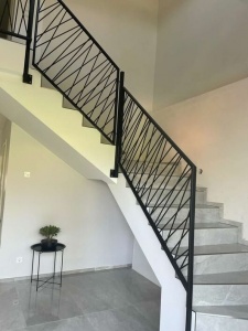 Garde-corps - rampes d'escaliers